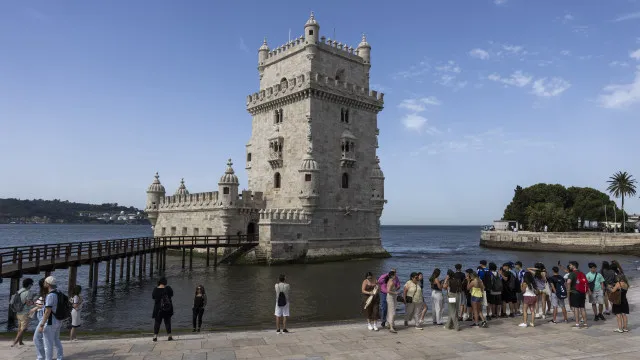 turistas-brasileiros-em-portugal-aumentam-e-deixam-receitas-recorde