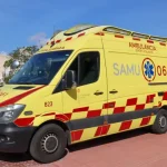 crianca-cai-de-varanda-e-mae-salta-para-salva-lo.-estao-hospitalizados