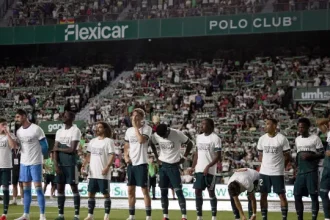 vinicius,-mbappe-e-konate-recusam-gesto-pro-ceuta-antes-de-jogo