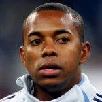 robinho-reduz-pena-em-72-dias-apos-estudar-e-trabalhar-na-prisao
