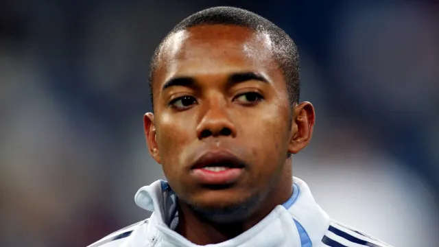 robinho-reduz-pena-em-72-dias-apos-estudar-e-trabalhar-na-prisao