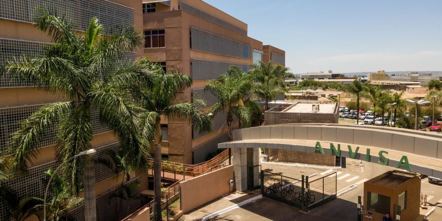 anvisa-alerta-risco-de-deficiencia-de-b6-com-uso-de-carbidopa/levodopa