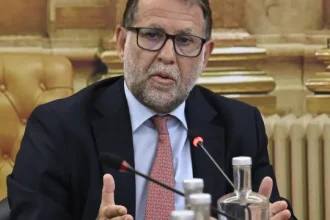 “terrorismo-de-extrema-direita”.-alerta-do-mai-irrita-chega:-“e-xuxas?”