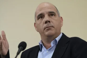 combustiveis?-pcp-defende-que-“a-populacao-ja-e-toda-um-setor-especial”