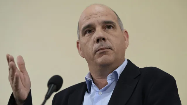 combustiveis?-pcp-defende-que-“a-populacao-ja-e-toda-um-setor-especial”