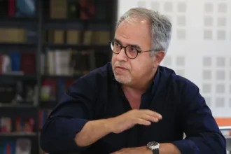 exames:-bloco-acusa-psd-e-cds-de-“obstaculizar-a-transparencia”