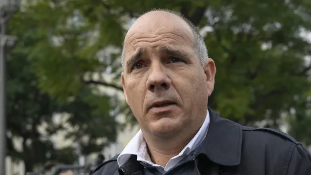 pcp-nao-se-opoe-a-cpi-sobre-luis-neves-mas-critica-“novela”