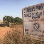 pelo-menos-37-pessoas-morreram-em-centro-de-detencao-no-centro-da-nigeria