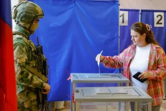 ja-arrancaram-eleicoes-na-russia-(e-ha-um-percalco).-as-imagens