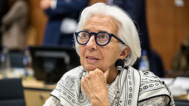 “taxas-de-juro-nao-acompanham-automaticamente-os-precos-da-energia”