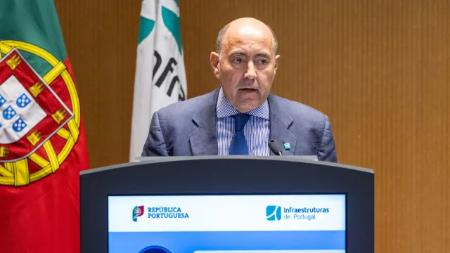 lucros-da-infraestruturas-de-portugal-caem-44%-para-43,8-milhoes