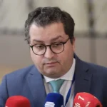novas-tarifas-de-trump?-mais-um-fator-de-“volatilidade-e-incerteza”