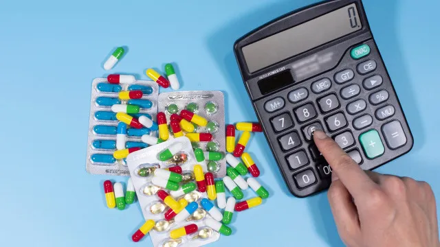 farmacias-vs.-supermercados:-ha-diferencas-nos-precos-dos-medicamentos?