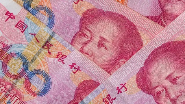 moeda-chinesa-atinge-valor-mais-alto-face-ao-dolar-desde-julho-de-2022