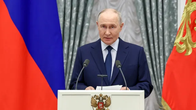 putin-anuncia-mais-de-70-mil-milhoes-de-dolares-em-vendas-de-armas