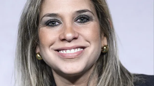 karina-sainz-borgo-ve-venezuela-sem-mudanca,-“em-ruinas”