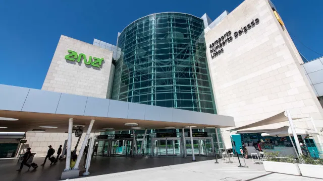 taxis-no-aeroporto-de-lisboa-ganham-preco-fixo:-confira-os-valores
