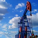 preco-do-petroleo-inicia-semana-com-subida-acentuada