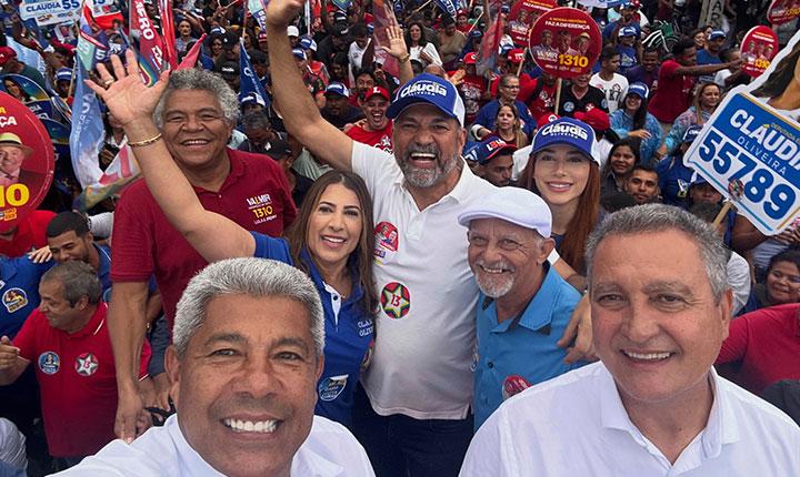 eunapolis-recebe-grande-caminhada-com-jeronimo,-claudia,-roberio,-rui-costa-e-jaques-wagner