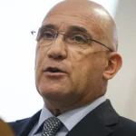 governo-devia-“ousar-mais”-em-reformas.-criticas?-para-“estimular”-psd