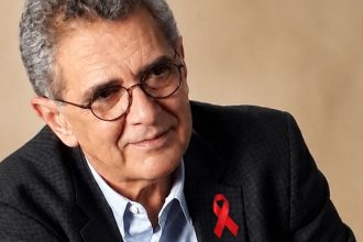 morre-paulo-roberto-teixeira,-referencia-no-combate-a-aids-no-brasil