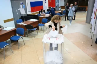 ursos-obrigam-eleitores-da-siberia-a-recorrer-a-“transporte-especial”-para-votar