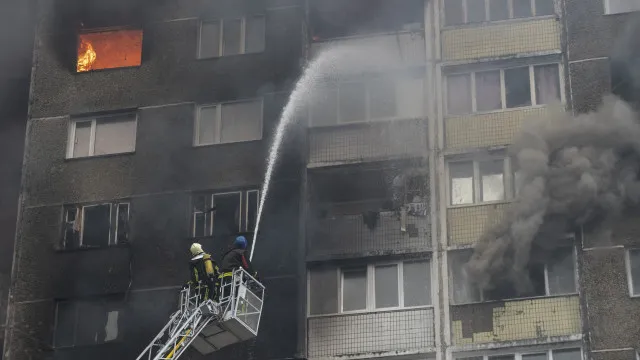 moscovo-promete-intensificar-ataques-apos-larga-ofensiva-de-kyiv