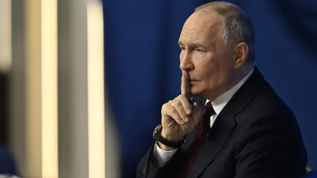 putin-renova-maioria-parlamentar-com-recorde-de-deputados
