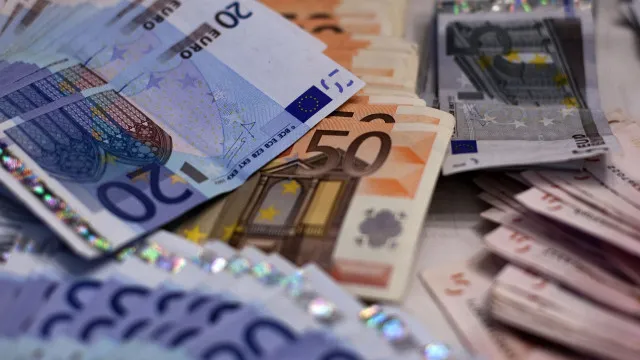 divida-emitida-pela-ue-em-nome-dos-estados-membros-ja-supera-5%-do-pib