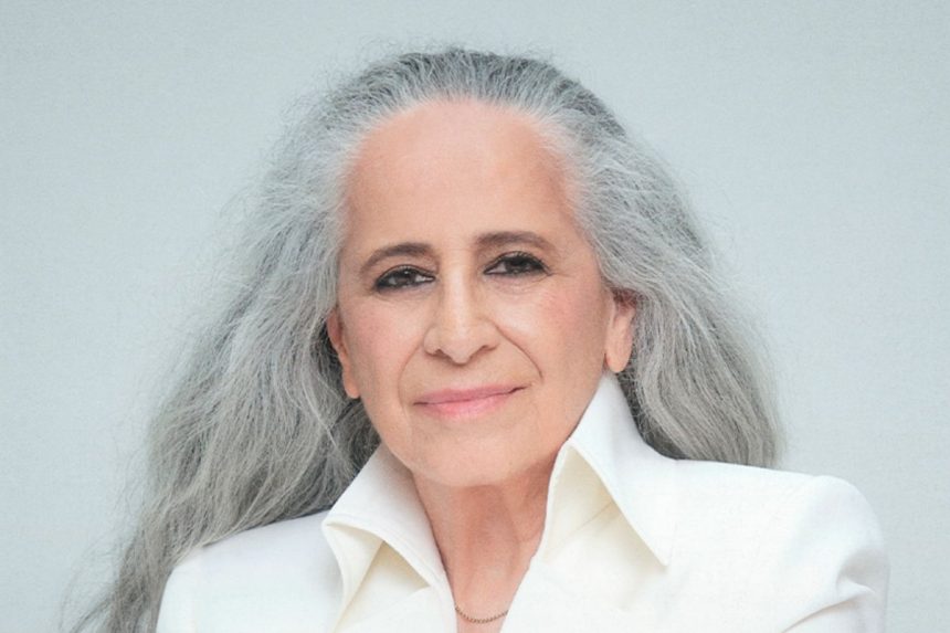 video:-maria-bethania-revela-voto-para-presidente-durante-show-em-sao-paulo