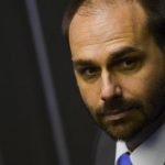 ministerio-da-justica-demite-eduardo-bolsonaro-por-abandono-de-cargo