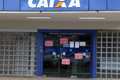 empregados-da-caixa-rejeitam-proposta-da-empresa-e-greve-continua