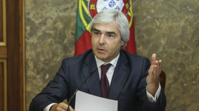 ministro-da-defesa-ouvido-hoje-no-parlamento-sobre-processo-das-fragatas