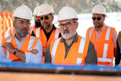 na-bahia,-ministro-dos-transportes-vistoria-obras-da-ponte-sobre-o-rio-jequitinhonha-na-br-101-em-itapebi