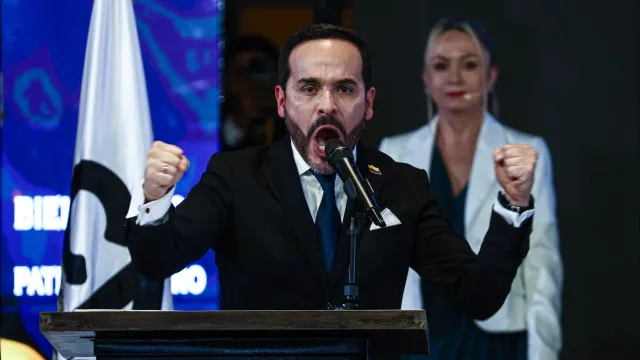 presidente-colombiano-ordena-envio-do-exercito-para-santa-marta