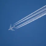 evitar-rastos-de-avioes-atrasaria-em-10-anos-o-seu-impacto-no-aquecimento