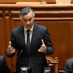 parlamento-debate-inicio-do-ano-letivo-a-pedido-do-pcp.-ministro-presente
