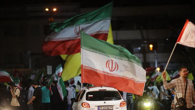 aviao-comercial-iraniano-aterra-na-china-apesar-de-ameacas-dos-eua