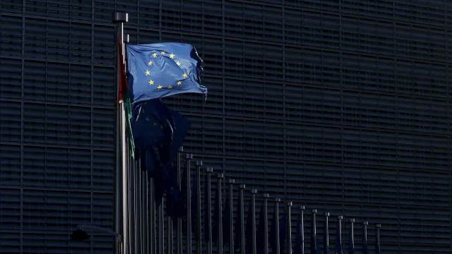 bruxelas-lanca-coligacao-europeia-para-literacia-apos-resultados-do-pisa
