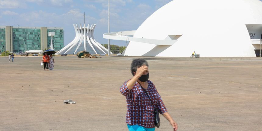 estudo-preve-ate-13,3-mil-mortes-no-brasil-com-calor-do-super-el-nino