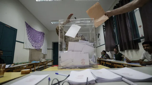 abstencao-ronda-62%-nas-legislativas-em-marrocos