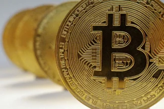 bc-amplia-controle-sobre-criptomoedas-e-mira-carteiras-proprias