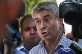 portugal-enviou-reservas-de-combustivel-para-franca?-ps-exige-explicacoes