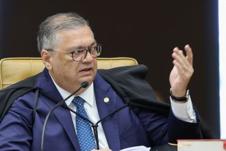 dino-manda-policia-federal-investigar-atuacao-da-cvm-no-caso-master