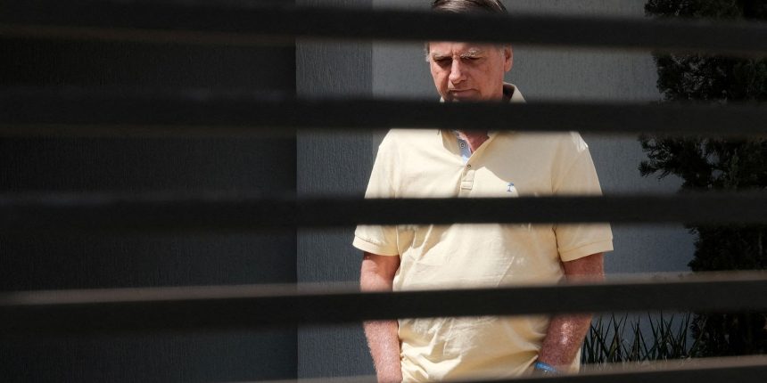 stf:-defesa-de-bolsonaro-pede-suspensao-do-cumprimento-da-pena