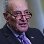 schumer-ataca-trump-por-rececao-a-xi:-“uma-atracao-inata-por-ditadores”