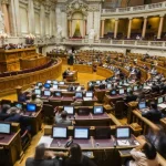 parlamento-rejeita-todos-os-projetos-sobre-aumento-do-custo-de-vida
