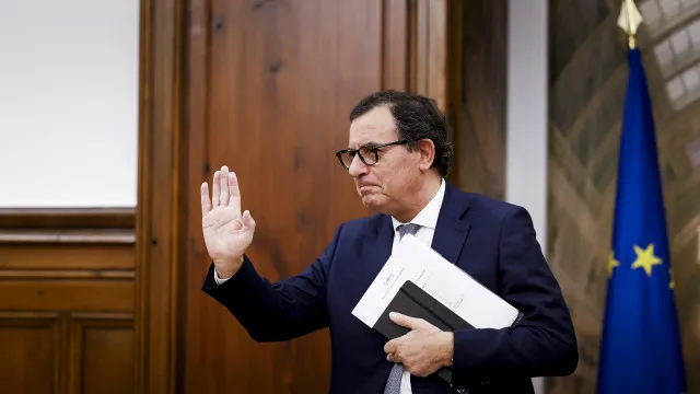 governo-insiste:-portugueses-devem-“fazer-tudo”-para-poupar-combustiveis