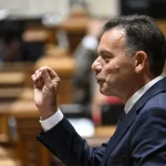 sondagem:-ps-na-lideranca,-mas-cai-(e-tem-chega-colado).-ad-ganha-terreno