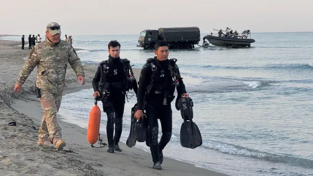 aumentou-para-14-o-numero-de-mortos-em-exercicio-naval-do-cazaquistao